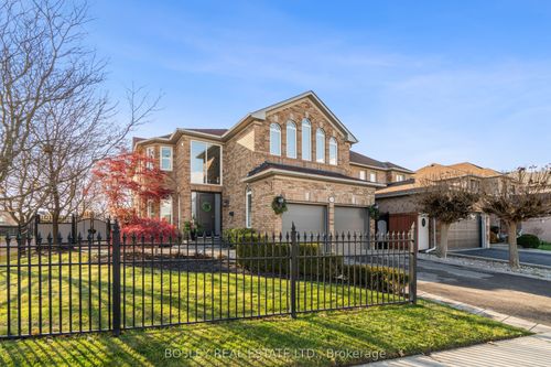 6358 Lisgar Dr, Mississauga, ON, L5N7W1 | Card Image