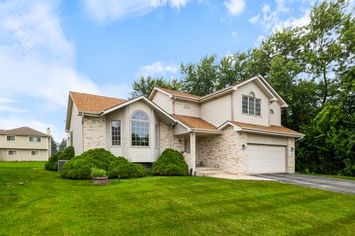 23042 Ridgeway Ave, Richton Park, IL, 60471-2556 | Card Image