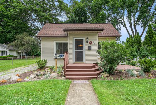 608 Church St, Milan, MI, 48160-1026 | Card Image