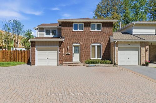 13 Beddoe Lane, Gloucester, ON, K1B3X9 | Card Image