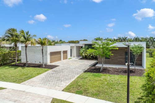 16539 Botaniko Dr N, Weston, FL, 33326-1069 | Card Image