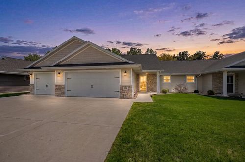 829 Sharon Lane, Pulaski, WI, 54162 | Card Image