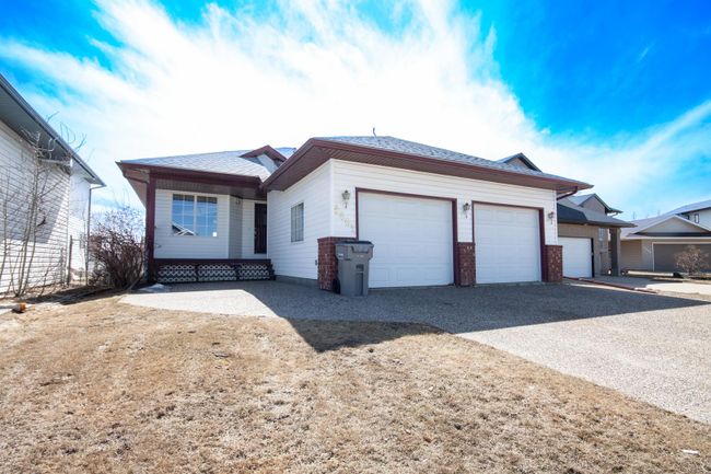 8861 107 Ave, House detached with 6 bedrooms, 3 bathrooms and 2 parking in Grande Prairie AB | Image 22