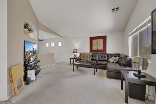 7131 Hedgemaple Ct, Las Vegas, NV, 89148-3815 | Card Image