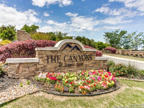 23103 Stallion Rdg, San Antonio, TX, 78255-1061 | Card Image