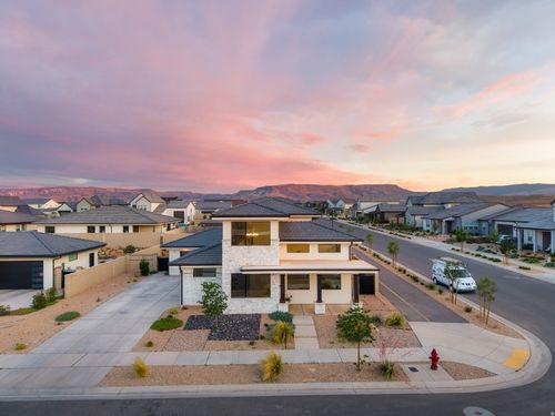 755 Escalante Dr, St George, UT, 84790-7607 | Card Image