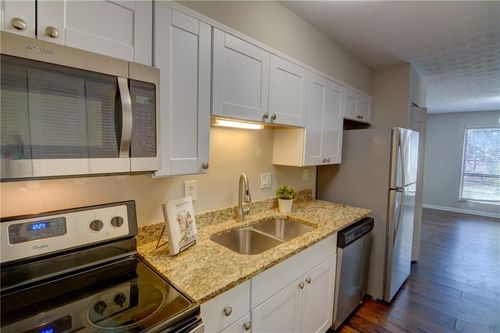 6241-6241 Overlook Rd, Peachtree Corners, GA, 30092-2707 | Card Image