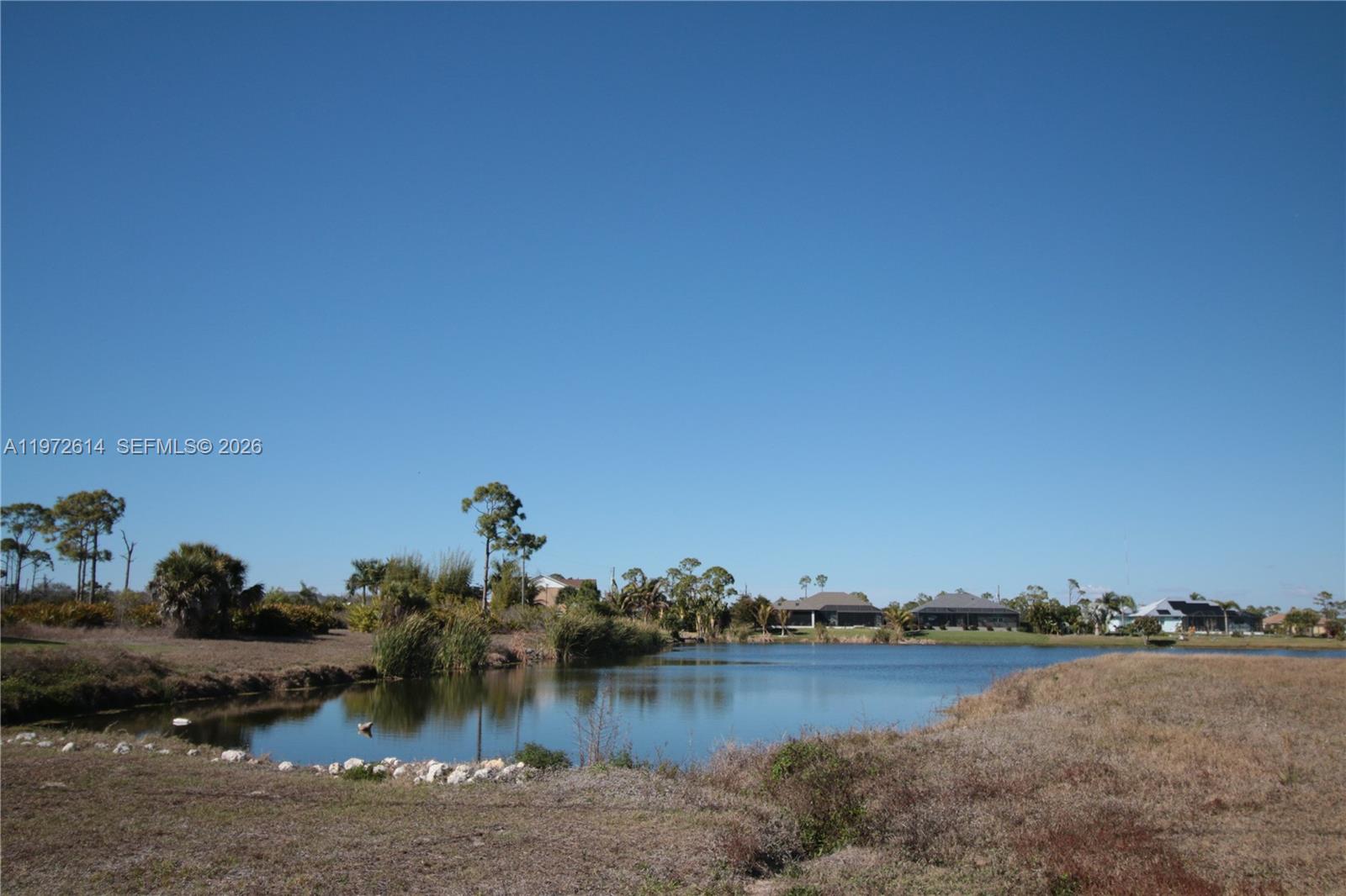 Land in Placida 2