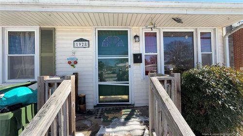1928 Willow St, Roanoke Rapids, NC, 27870-4243 | Card Image