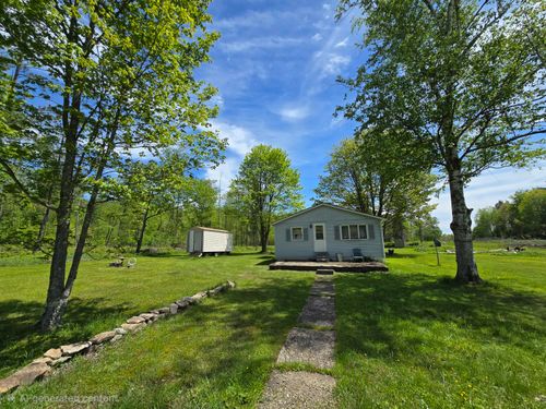 469 Youngsville Rd, Pittsfield, PA, 16340 | Card Image