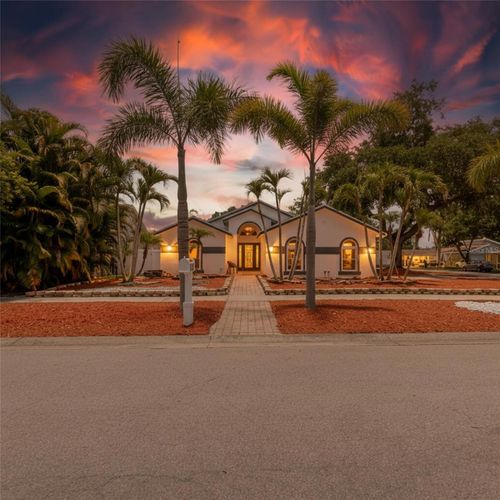 8949 106th Avenue N, SEMINOLE, FL, 33777 | Card Image