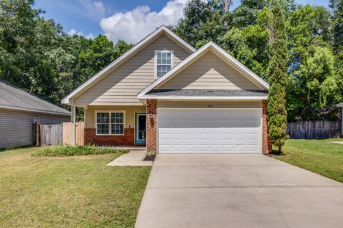 158 Dixie St, Crestview, FL, 32536-2528 | Card Image