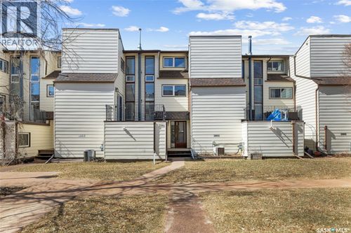 5064 10th Ave, Regina, SK, S4T7P4 | Card Image