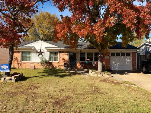 13669 Charcoal Ln, Farmers Branch, TX, 75234-4847 | Card Image