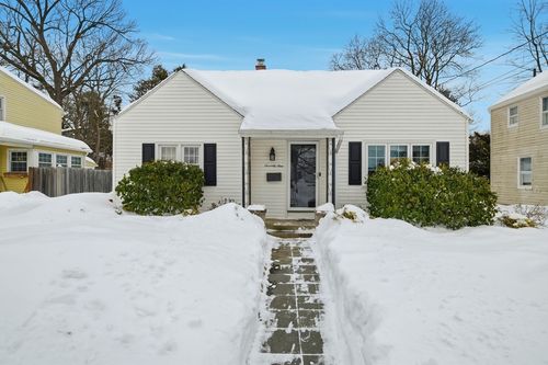 79 Roosevelt Ave, Springfield, MA, 01118-1545 | Card Image