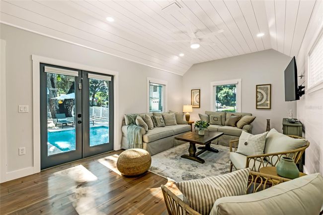 2208 3 Rd Ave W, House other with 2 bedrooms, 2 bathrooms and null parking in BRADENTON FL | Image 8