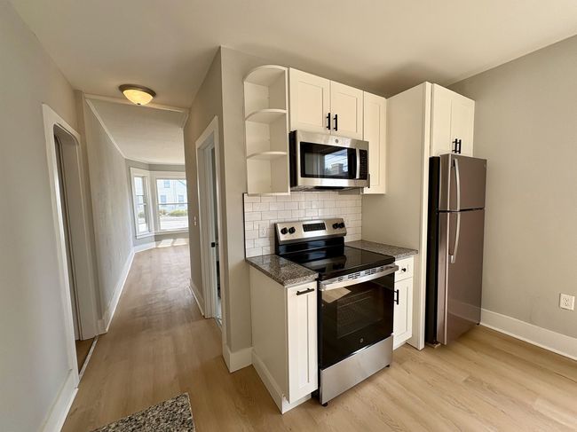 160 Front St, Condo with 2 bedrooms, 1 bathrooms and null parking in Exeter NH | Image 5