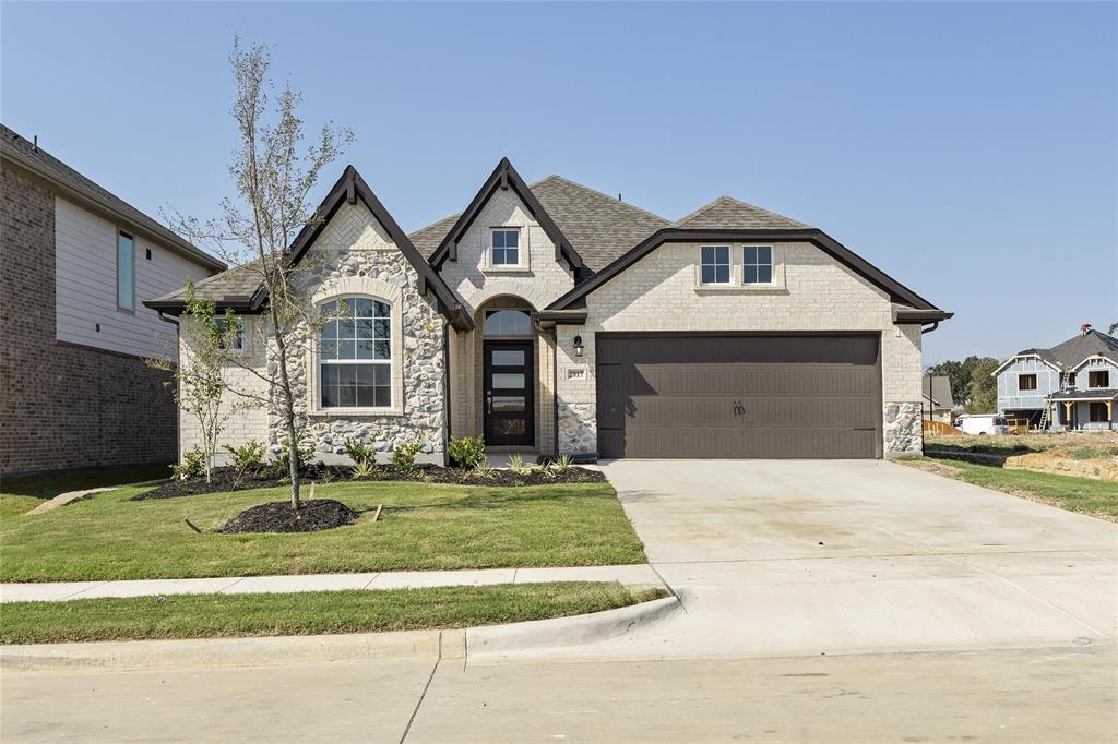 Hickory Ln, Aubrey, TX 76227