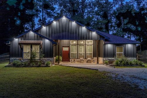 40 Bob Steele Rd, Coldspring, TX, 77331-9212 | Card Image