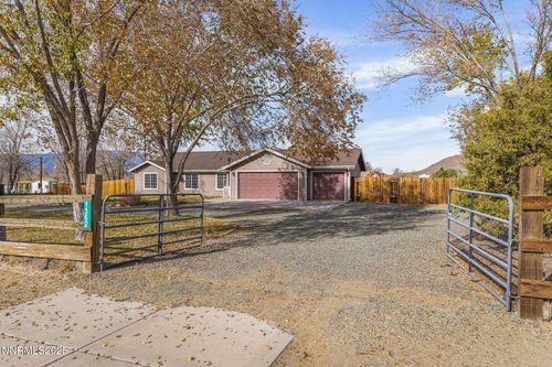1362 Kim Pl, Minden, NV, 89423-9076 | Card Image