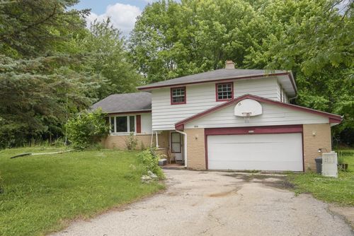 5210 S Balboa Drive, NEW BERLIN, WI, 53151 | Card Image