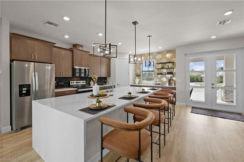 8738 Lakefront Ct, Fort Myers, FL, 33908-5680 | Card Image