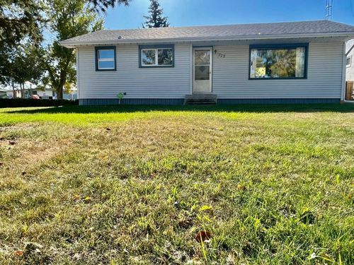 223 Allison St, Acme, AB, T0M0A0 | Card Image