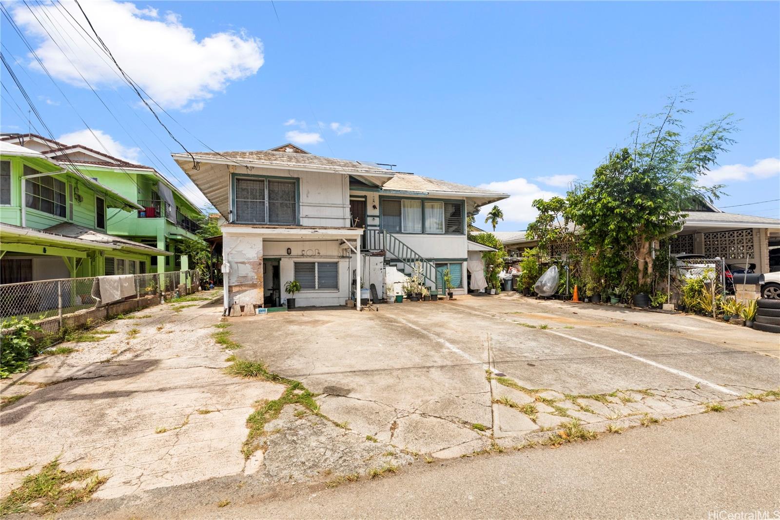 Pio Pl, Honolulu, HI 96819