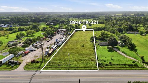 8940 Highway 321, Dayton, TX, 77535 | Card Image
