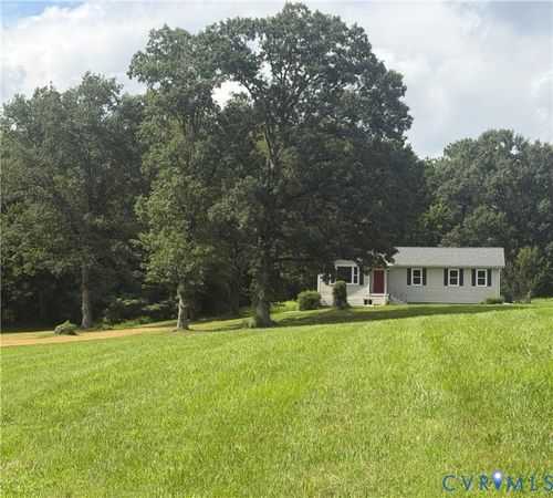 22706 Cox Rd, North Dinwiddie, VA, 23803-6906 | Card Image