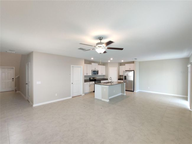 31665 Barrel Wave Way, House other with 4 bedrooms, 2 bathrooms and null parking in Wesley Chapel FL | Image 2