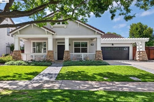 5830 Dresslar Cir, Livermore, CA, 94550-7195 | Card Image