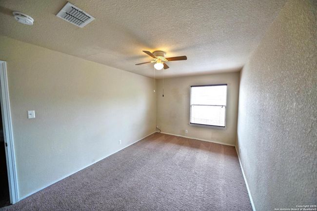 9022 Anderson Blf, House other with 5 bedrooms, 4 bathrooms and null parking in Converse TX | Image 40