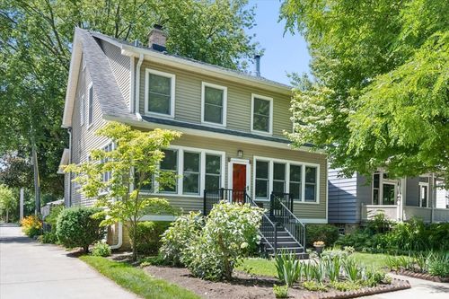 1412 Leonard Pl, Evanston, IL, 60201-2658 | Card Image