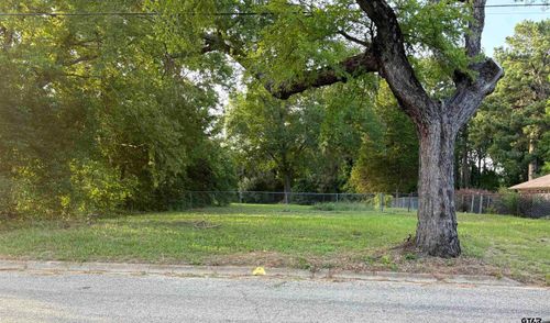 533 E Edmonson Street, Athens, TX, 75751 | Card Image