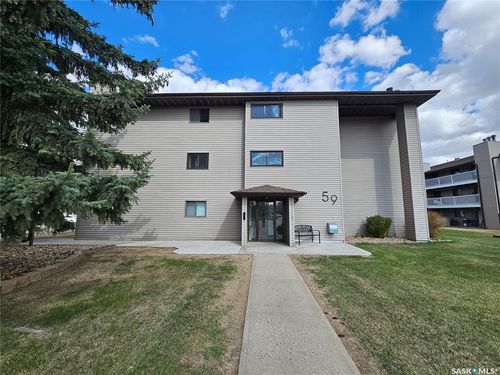 209-59 Wood Lily Dr, Moose Jaw, SK, S6J1H1 | Card Image