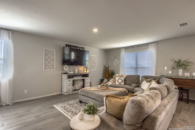 2520 Hiddenbrooke Trce, House other with 4 bedrooms, 3 bathrooms and null parking in Seguin TX | Image 16