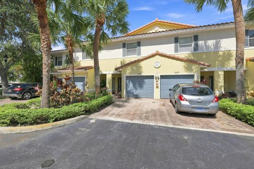 3105 Nw 25th Ter, Oakland Park, FL, 33309-6507 | Card Image