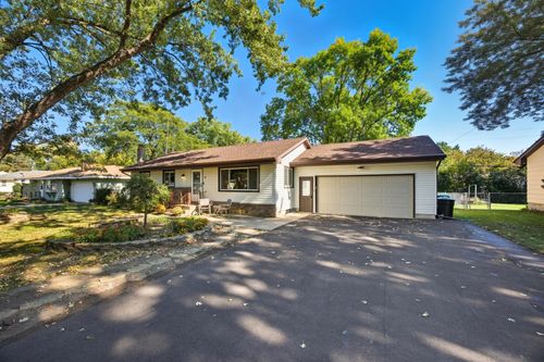 7739 Woodlawn Dr, Mounds View, MN, 55112-6222 | Card Image