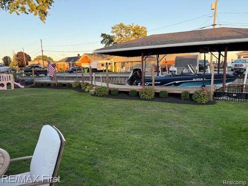 46656 Roselane Dr, Chesterfield, MI, 48047-5150 | Card Image