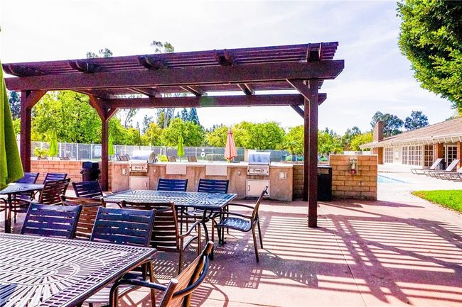 35 - 23215 Caminito Andreta, Condo with 2 bedrooms, 2 bathrooms and 2 parking in Laguna Hills CA | Image 32
