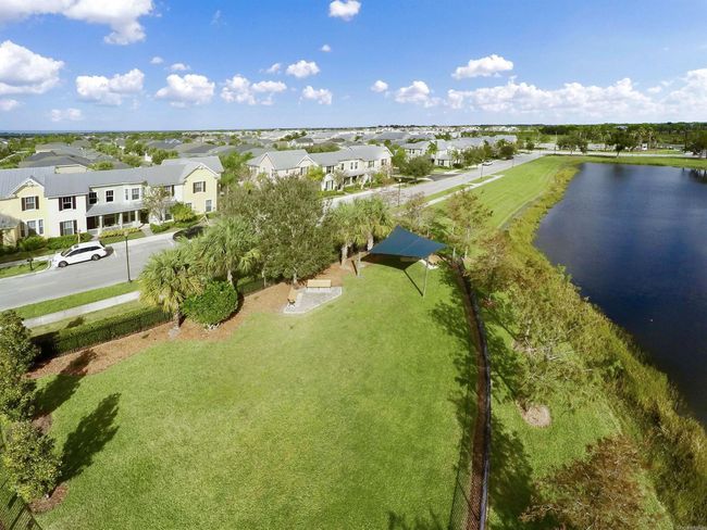 12578 Sw Sunrise Lake Ter, House other with 3 bedrooms, 3 bathrooms and null parking in Port St. Lucie FL | Image 115