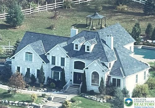 459 Mount Pleasant Rd, Bangor, PA, 18013-9282 | Card Image