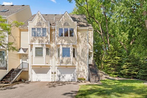 430 3rd Ave Ne, Minneapolis, MN, 55413-2276 | Card Image