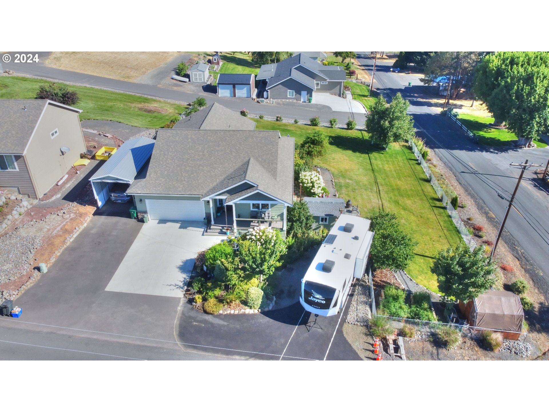 13th St, The Dalles, OR 97058