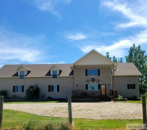 11766 N 75th E, Idaho Falls, ID, 83401-5321 | Card Image