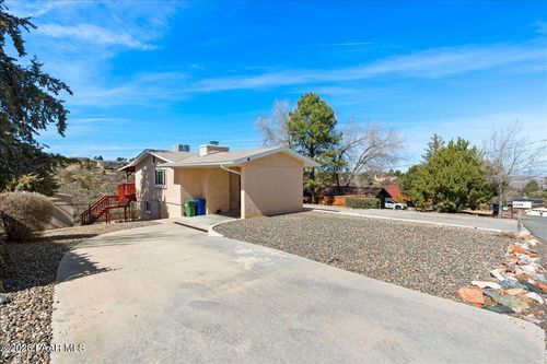 2250 Alta Vista Pl, Prescott, AZ, 86301-5349 | Card Image