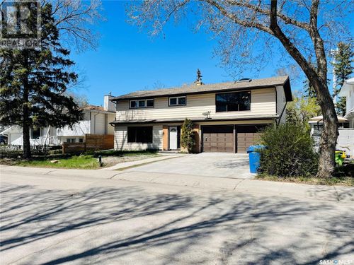 4306 Castle Rd, Regina, SK, S4S4W3 | Card Image