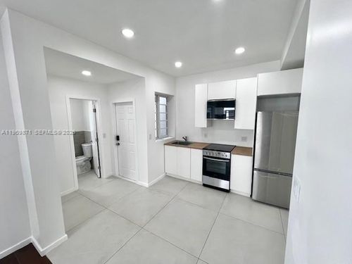 10-603 7th St, Miami Beach, FL, 33139-8609 | Card Image