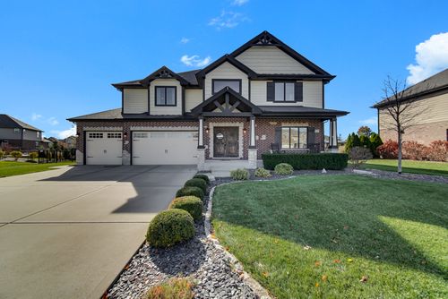 13735 Lake Shore Ct, Manhattan, IL, 60442-8193 | Card Image